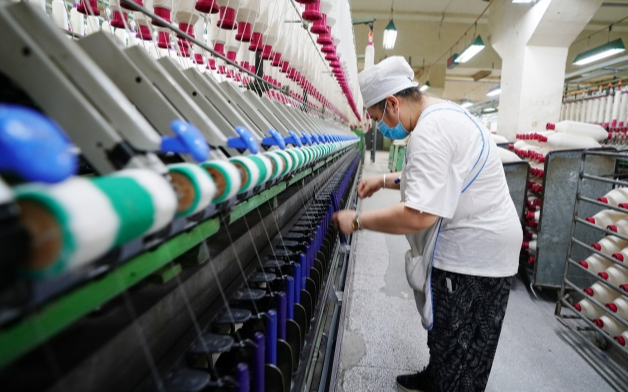 Хлопчатобумажная промышленность Синьцзяна решила проблему занятости для почти миллиона человек