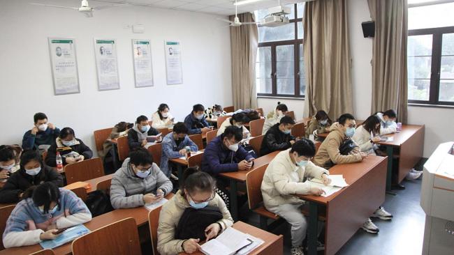 В Китае прошел экзамен по приему на госслужбу