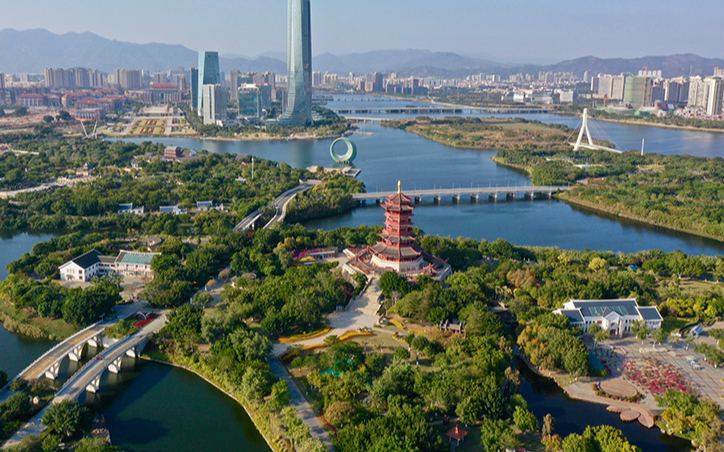 Си Цзиньпин направил поздравительное письмо по случаю 40-летия Сямэньской СЭЗ