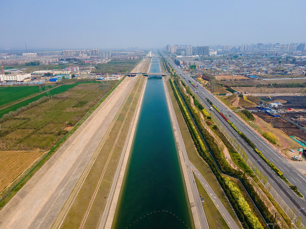 Проект переброски воды с юга на север принес пользу более 13 млн жителей Пекина