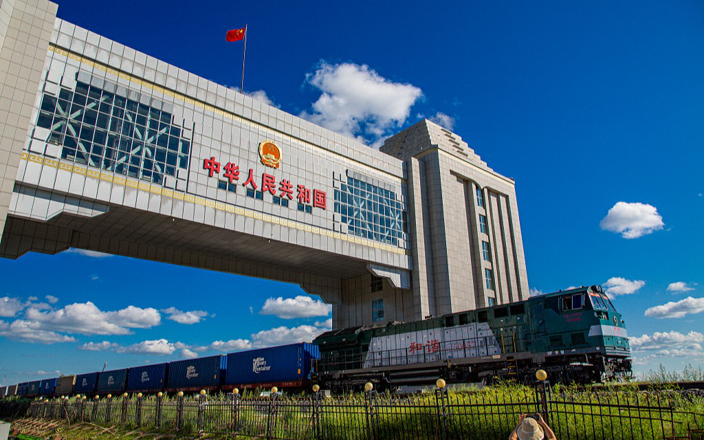 Возобновление импортных поставок из России в Китай через автомобильный пункт пропуска Забайкальск – Маньчжурия
