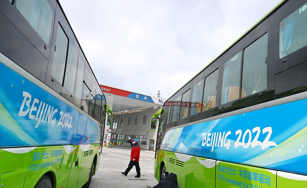 На зимних Олимпийских играх в Пекине задействовано более 1000 транспортных средств на водороде
