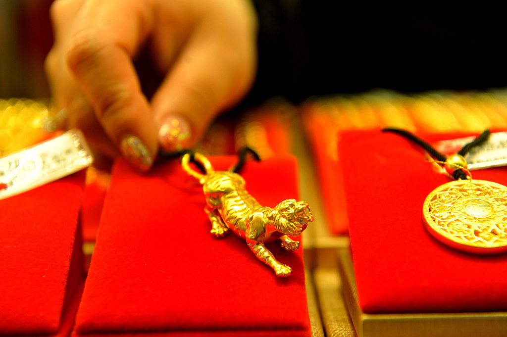 Во время праздника Весны в Китае значительно выросло потребление золота