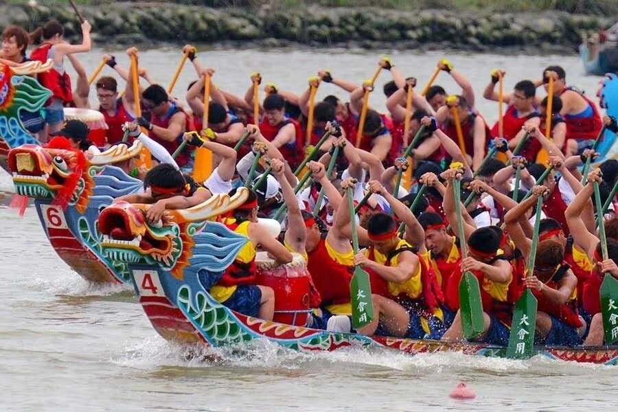 С 3 по 4 июня в Китае проходит праздник Драконьих Лодок