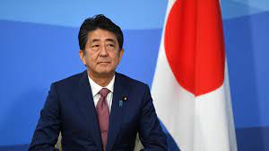 Си Цзиньпин направил премьер-министру Японии Фумио Кисиде телеграмму с выражением соболезнований по поводу гибели Синдзо Абэ