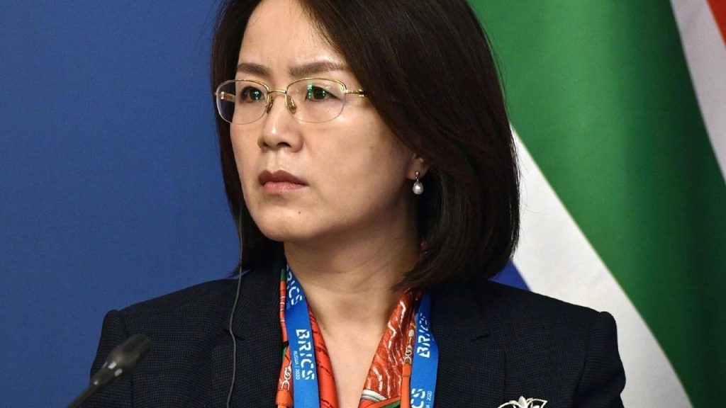 Генеральный консул КНР в Санкт-Петербурге Ван Вэньли прокомментировала 22-е заседание Совета глав государств-членов ШОС