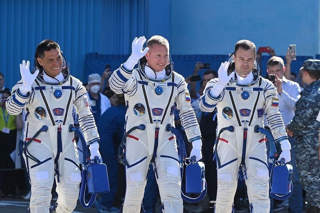 Российско-американский экипаж корабля «Союз МС-22» стартовал с Байконура к МКС
