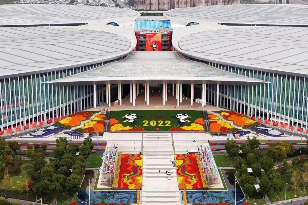 На Китайской международной выставке импортных товаров, проходящей в Шанхае, закончили офлайн-мероприятие по поиску партнеров и инвестиций