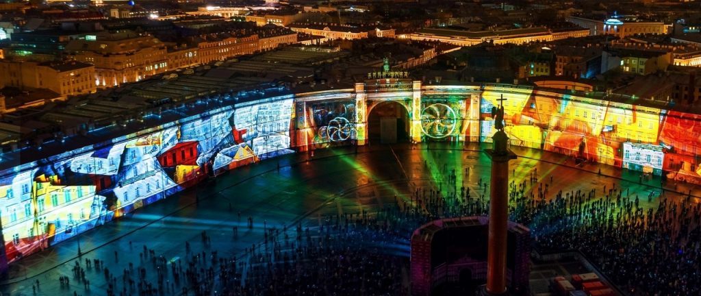 На Дворцовой площади покажут мэппинг-шоу к 350-летию со дня рождения Петра I