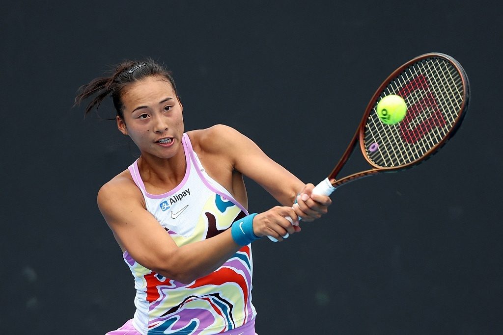 Теннисистка Чжэн Циньвэнь вышла в четвертьфинал US Open