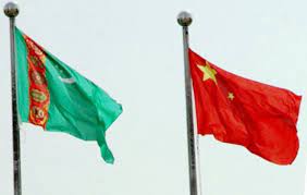 Китай и Туркменистан поднимают отношения на новый уровень. Таков главный итог встречи председателя КНР Си Цзиньпина с президентом Туркменистана Сердаром Бердымухамедовым, который находится в Пекине с государственным визитом