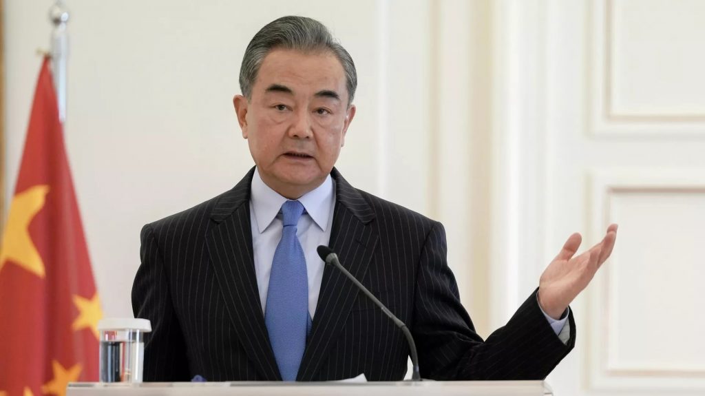 Министр иностранных дел КНР Ван И подвел итоги Третьего Форума «Один пояс, один путь»