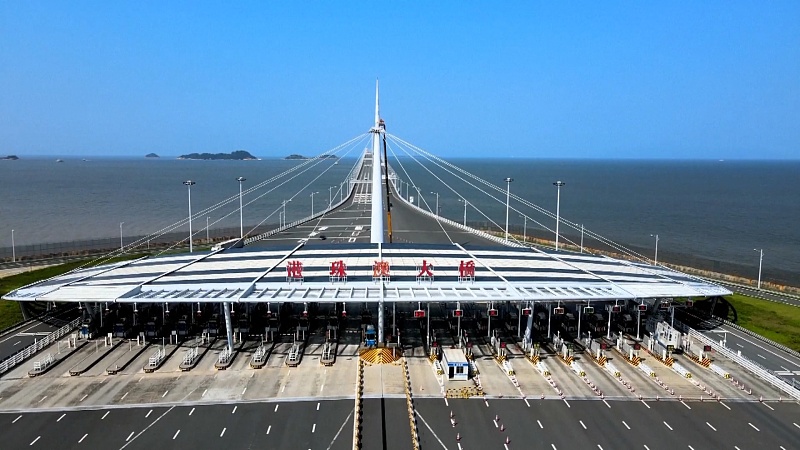 Прошло пять лет с момента открытия 55-километрового моста Сянган–Чжухай–Аомэнь — самого длинного в мире в открытом море