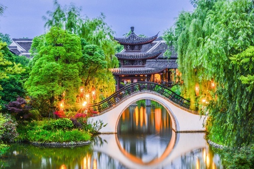 В Ханчжоу, известном своей историей и культурой, уделяют большое внимание сохранению памятников архитектуры