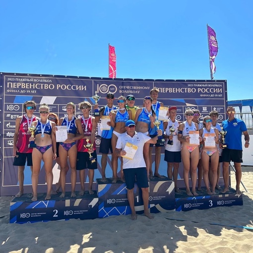Спортсмены с берегов Невы показали отличные результаты на первенствах России по пляжному волейболу и скалолазанию
