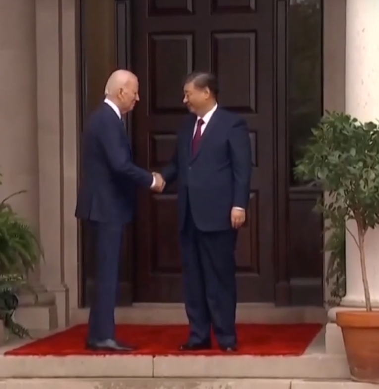 Председатель КНР Си Цзиньпин 15 ноября встретился в Сан-Франциско с президентом США Джо Байденом
