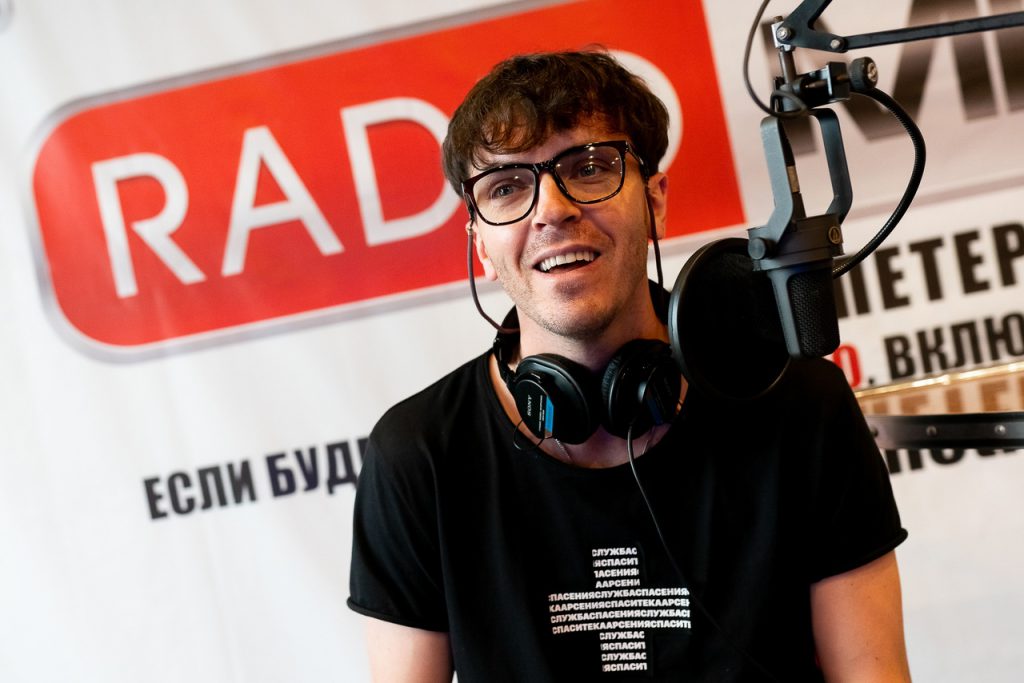 Арсений Попов на RADIO METRO 102.4 FM