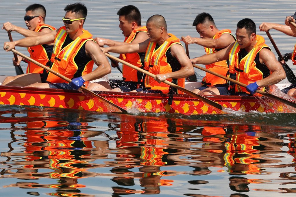 Фестиваль драконьих лодок — Дуаньу