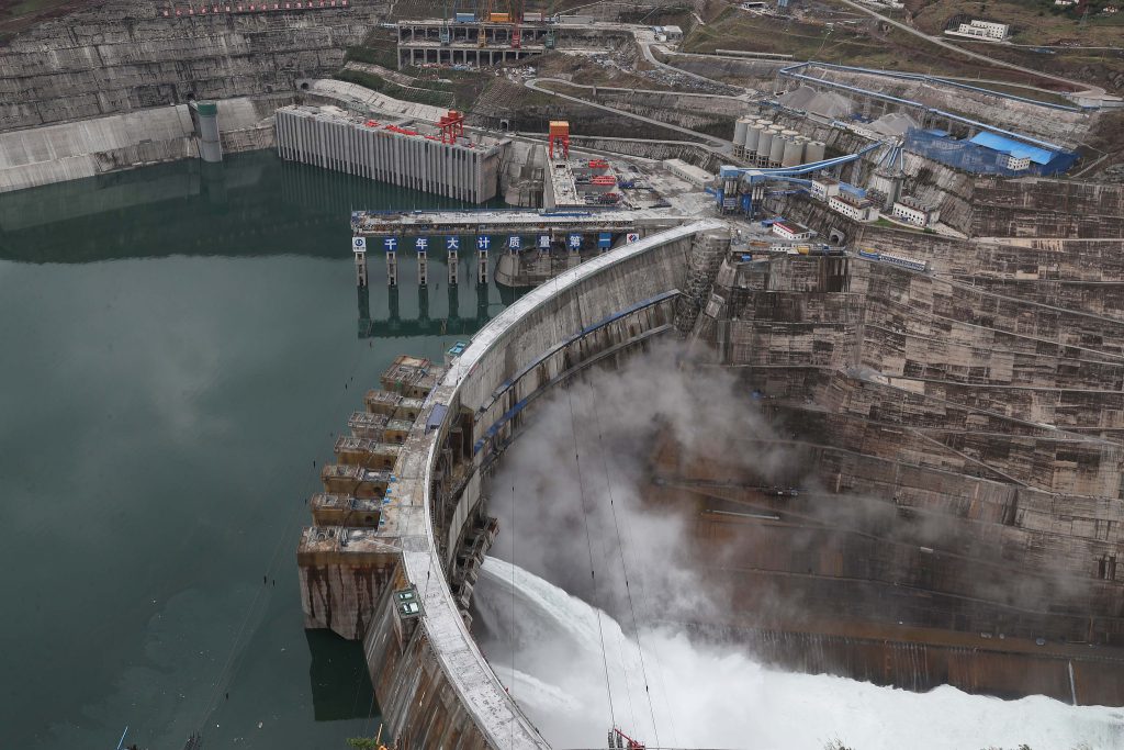 В Китае сдана в эксплуатацию гидроэлектростанция «Байхэтань»
