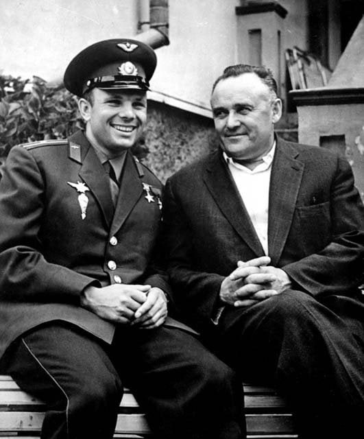 90 лет со дня рождения лётчика-космонавта СССР Юрия Алексеевича Гагарина (1934-1968)