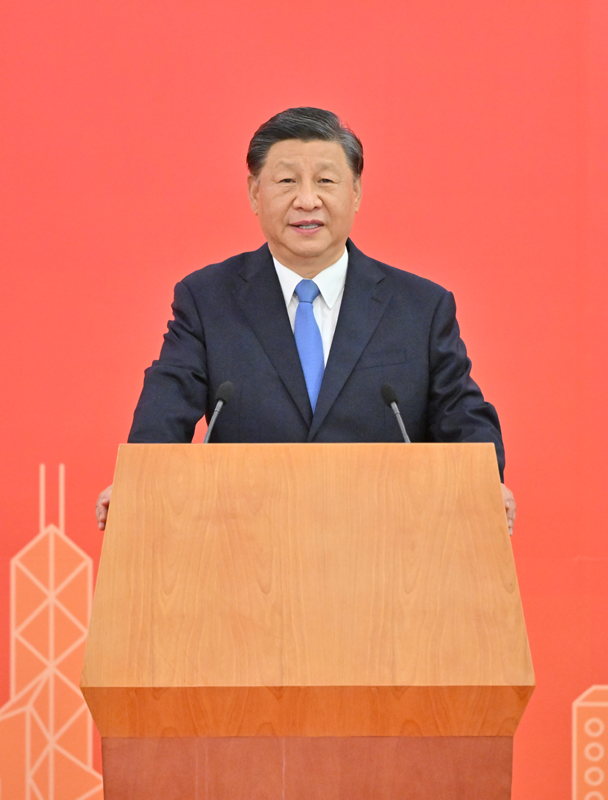 Си Цзиньпин: факты доказывают могучую жизненную силу курса «одно государство — два строя»
