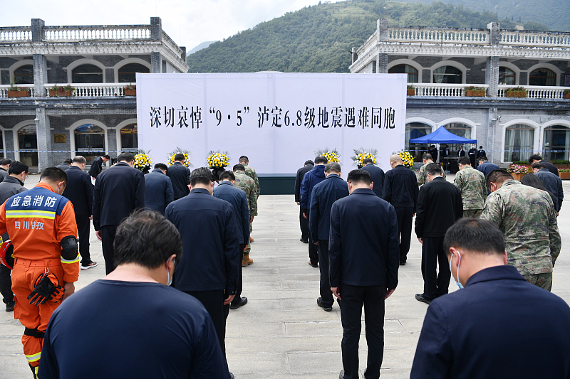 ​В провинции Сычуань состоялись мероприятия, посвященные памяти жертв землетрясения