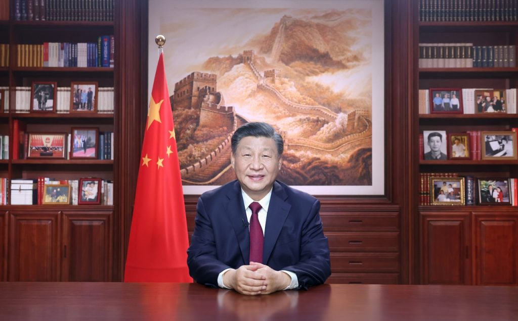 Си Цзиньпин выступил с речью на церемонии открытия пленарного заседания 2-го Евразийского экономического форума