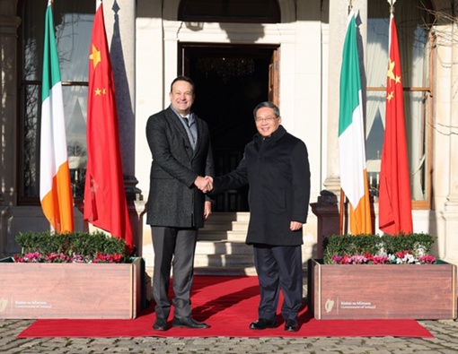Китай и Ирландия должны рассматривать друг друга в качестве ключевых партнеров по сотрудничеству и возможностей для развития