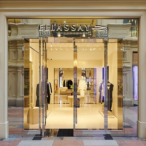 В ГУМе на месте бутика Prada открылся двухэтажный магазин китайского премиум-бренда Ellassay