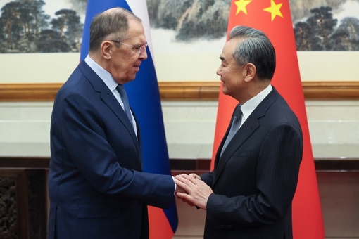 Министр иностранных дел России С.В.Лавров и Министр иностранных дел Китая Ван И подписали план межмидовских консультаций на 2024 год