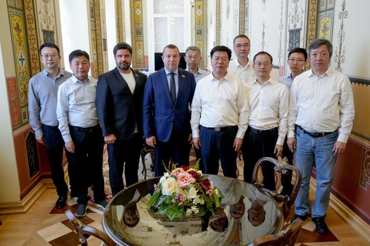 Петербургские парламентарии укрепляют сотрудничество с властями китайского города Нанкин