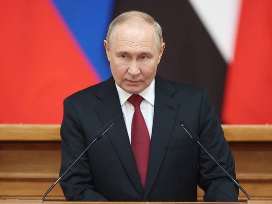 Владимир Путин выступил на пленарном заседании Х Парламентского форума БРИКС