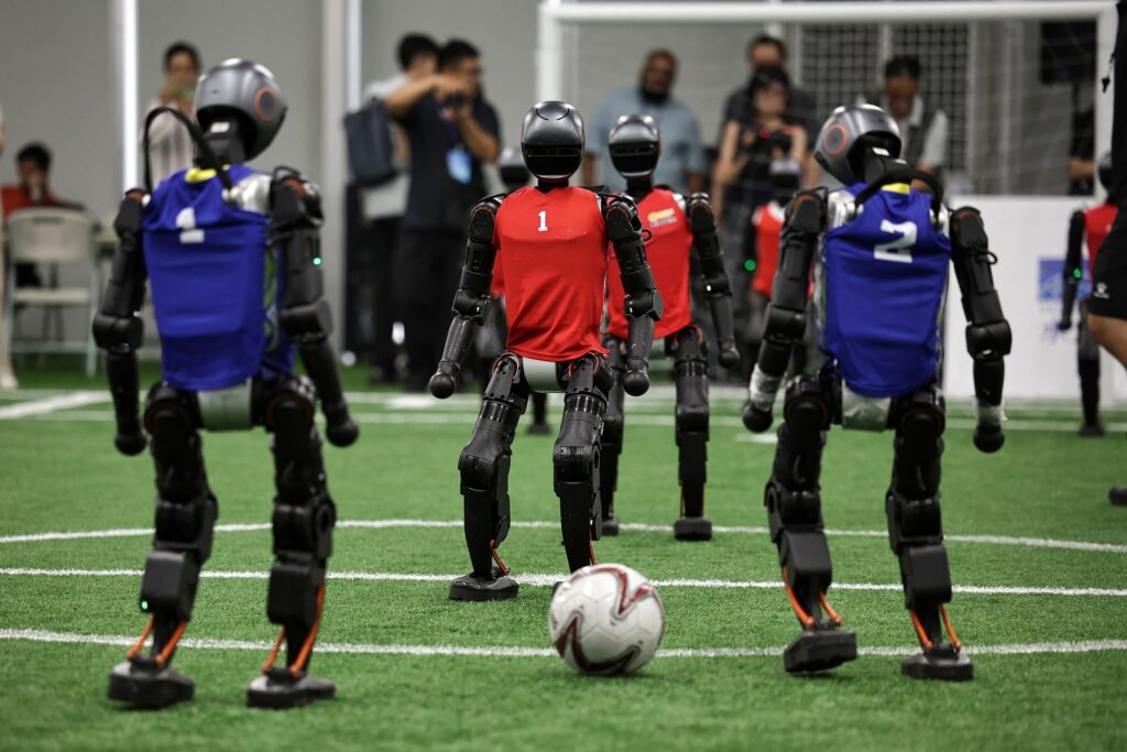 Всемирные игры человекоподобных роботов пройдут в Пекине с 14 по 17 августа