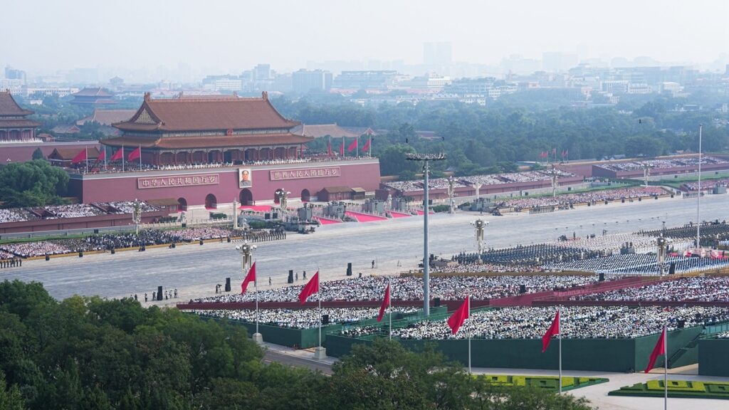 Медиакорпорация Китая: трансляция памятных мероприятий в Пекине прошла успешно.