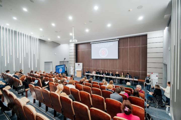 Общественный контур Санкт-Петербурга: новые вызовы и перспективы