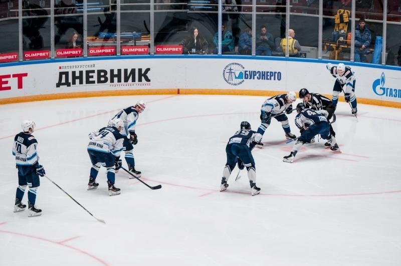 Cостоялось выездное заседание Комиссии по взаимодействию со средствами массовой информации Общественной палаты Санкт-Петербурга обсудили итоги 2025 года