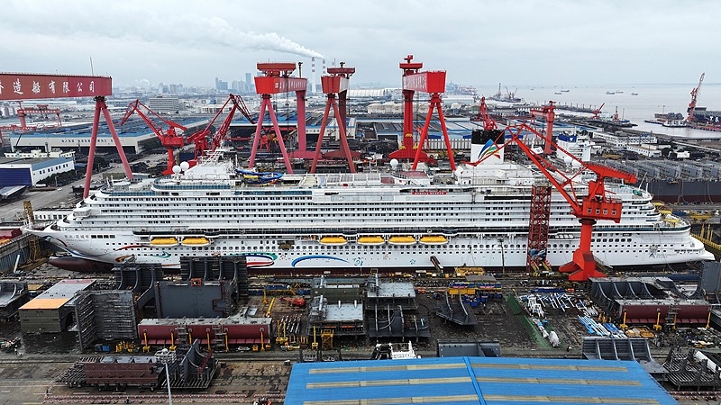 В Китае практически завершено строительство корпуса второго круизного лайнера собственного производства «Аида·Хуачэн» (Adora Flora City)