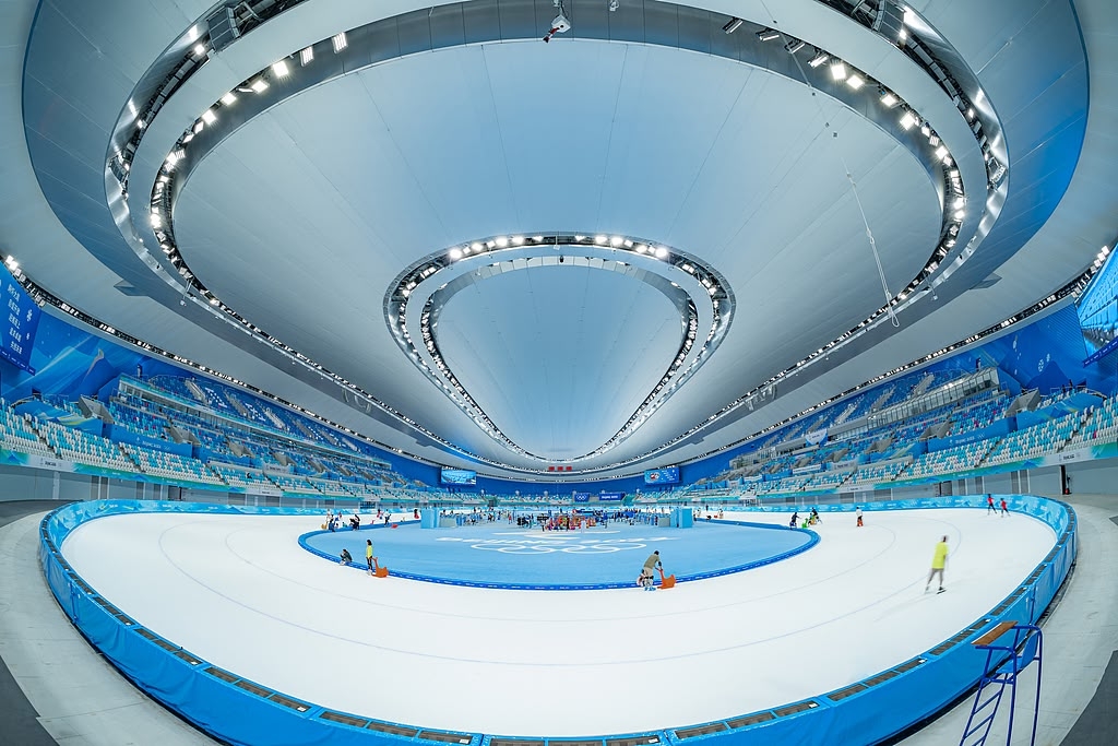 Развитие зимних видов спорта в Китае: новый этап к всеобщему здоровью населения