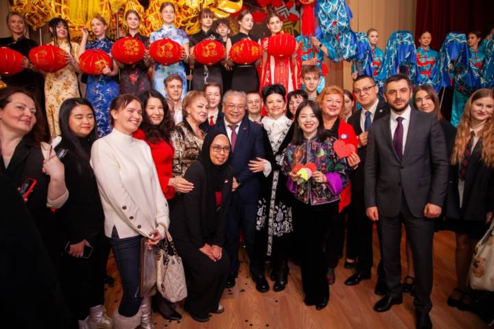 Праздник Огненного цветка