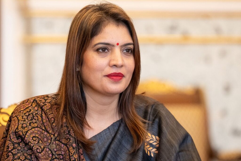 29 апреля 2026 года, Генеральный консул Индии в Санкт-Петербурге г-жа Нилам Рани, провела встречу с представителями СМИ в Санкт-Петербурге